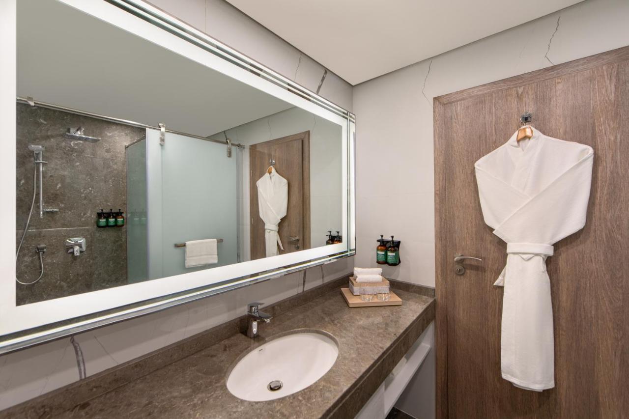 Voco Dubai The Palm By Ihg Hotel Luaran gambar